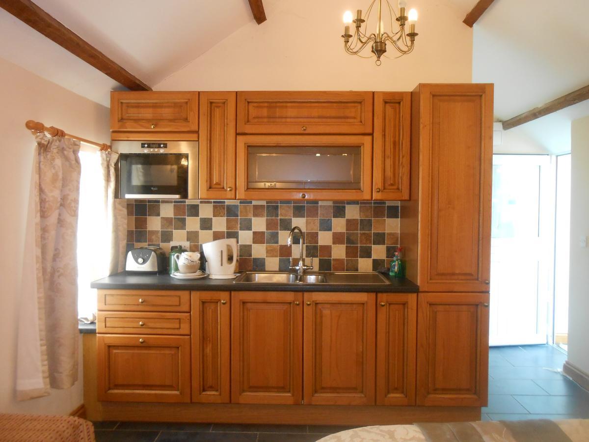 Bed and Breakfast Lletygwilym, Heol Dwr Kidwelly Экстерьер фото